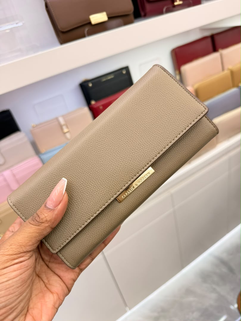 FEMALE WALLET 10 4