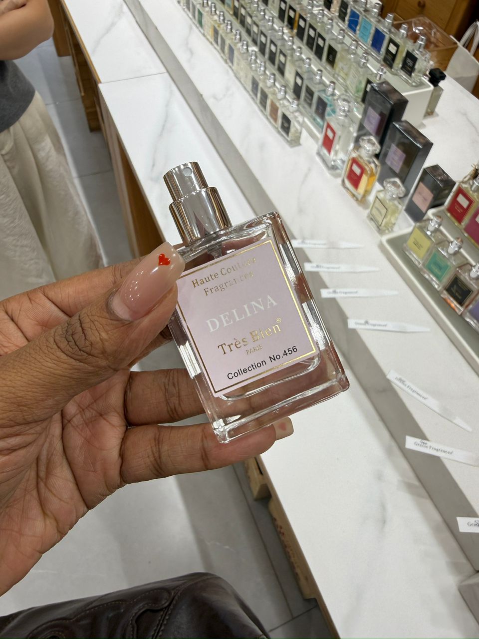 DELINA PERFUME