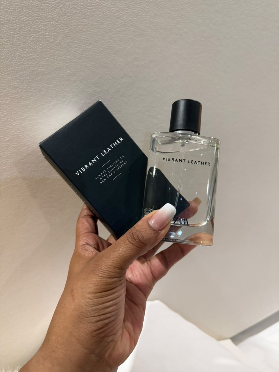 ZARA MEN PERFUME VIBRANT LEATHER